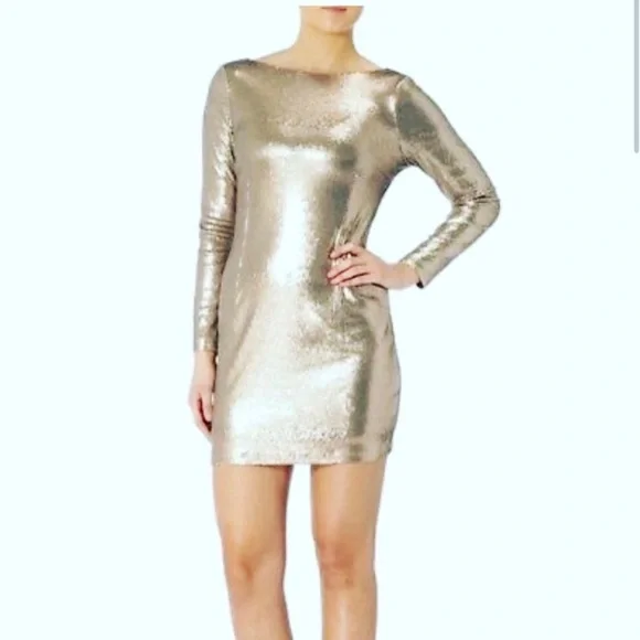 green emerald velvet dress ALBERTA FERRETTI (RARE & NEW) with tags Dress Size: US 2-4 – Kardashian  Kloset main image 1